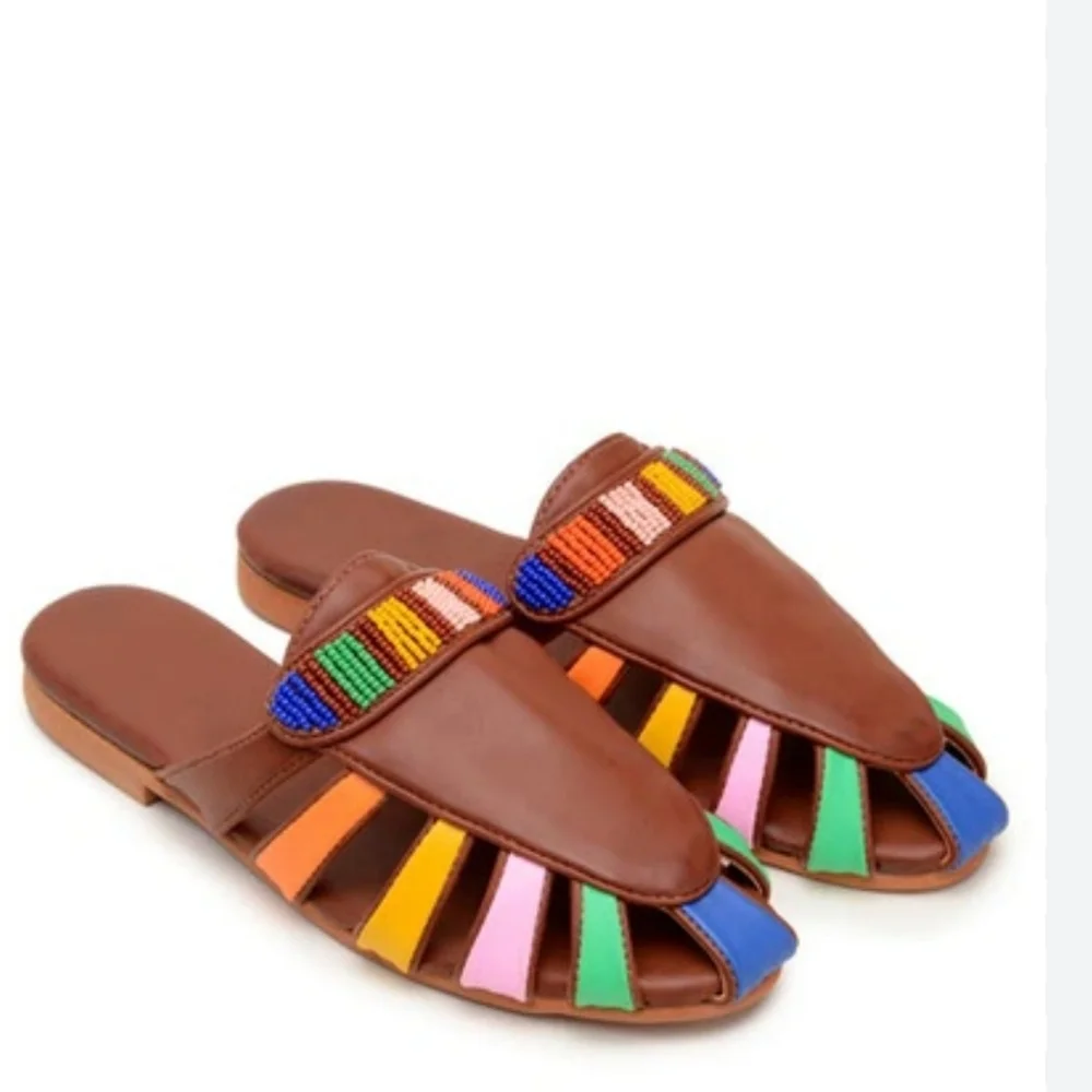 Farm Rio Sandals Sz 8.5 Rainbow Beaded Mule Tan Multicolor Vegan Leather $240 - Picture 2 of 9